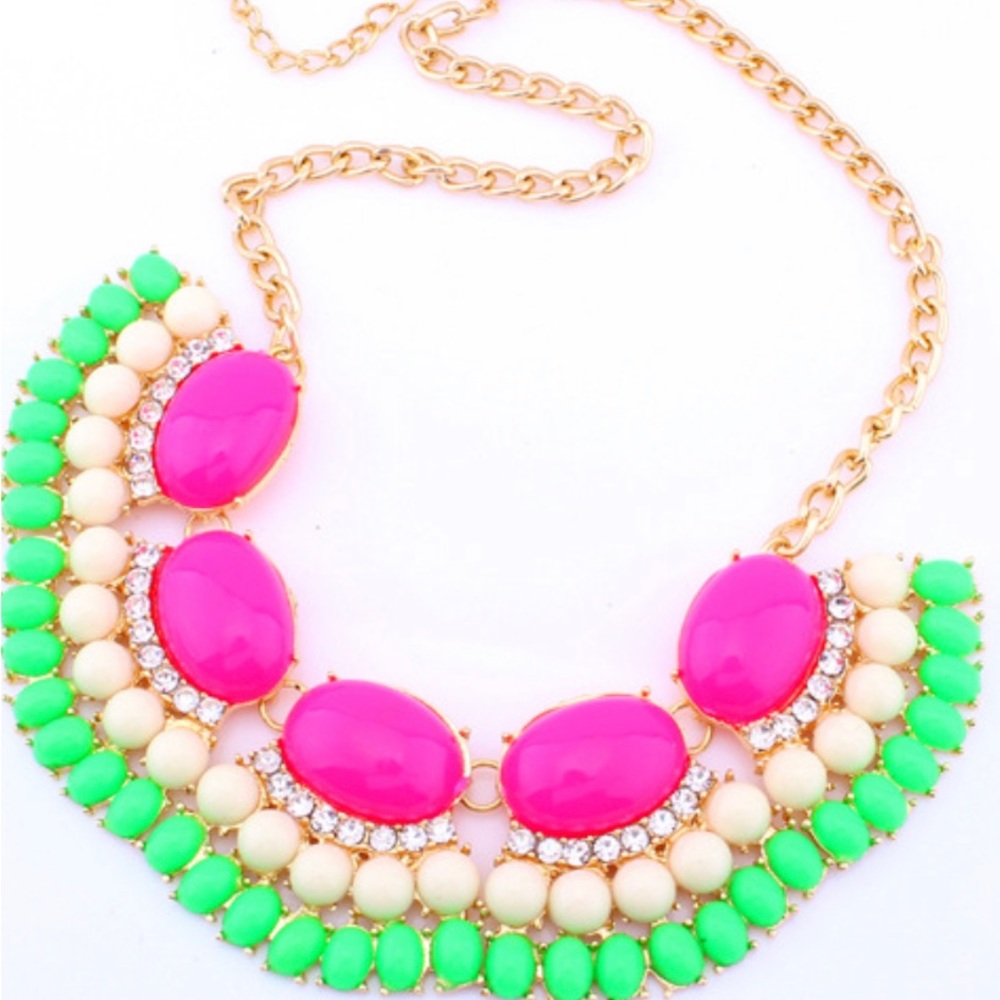 Necklace adjustable
